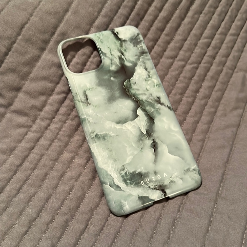 11 pro max Burga phone case